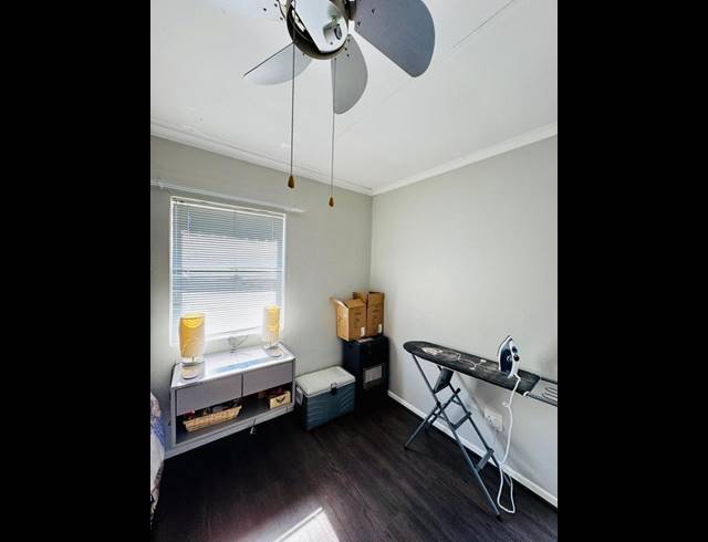 2 BEDROOM PROPERTY TO RENT IN KINGSWOOD